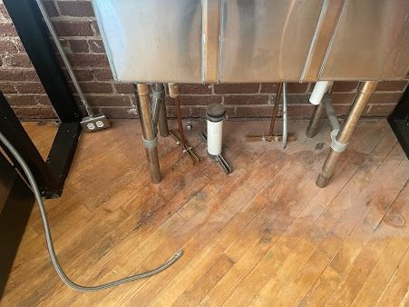 Legs and drain pipes
